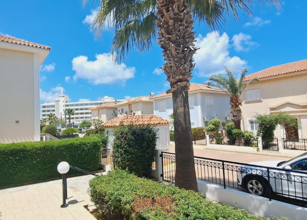 Villa Marina By Fig Tree Bay Protaras Extérieur photo